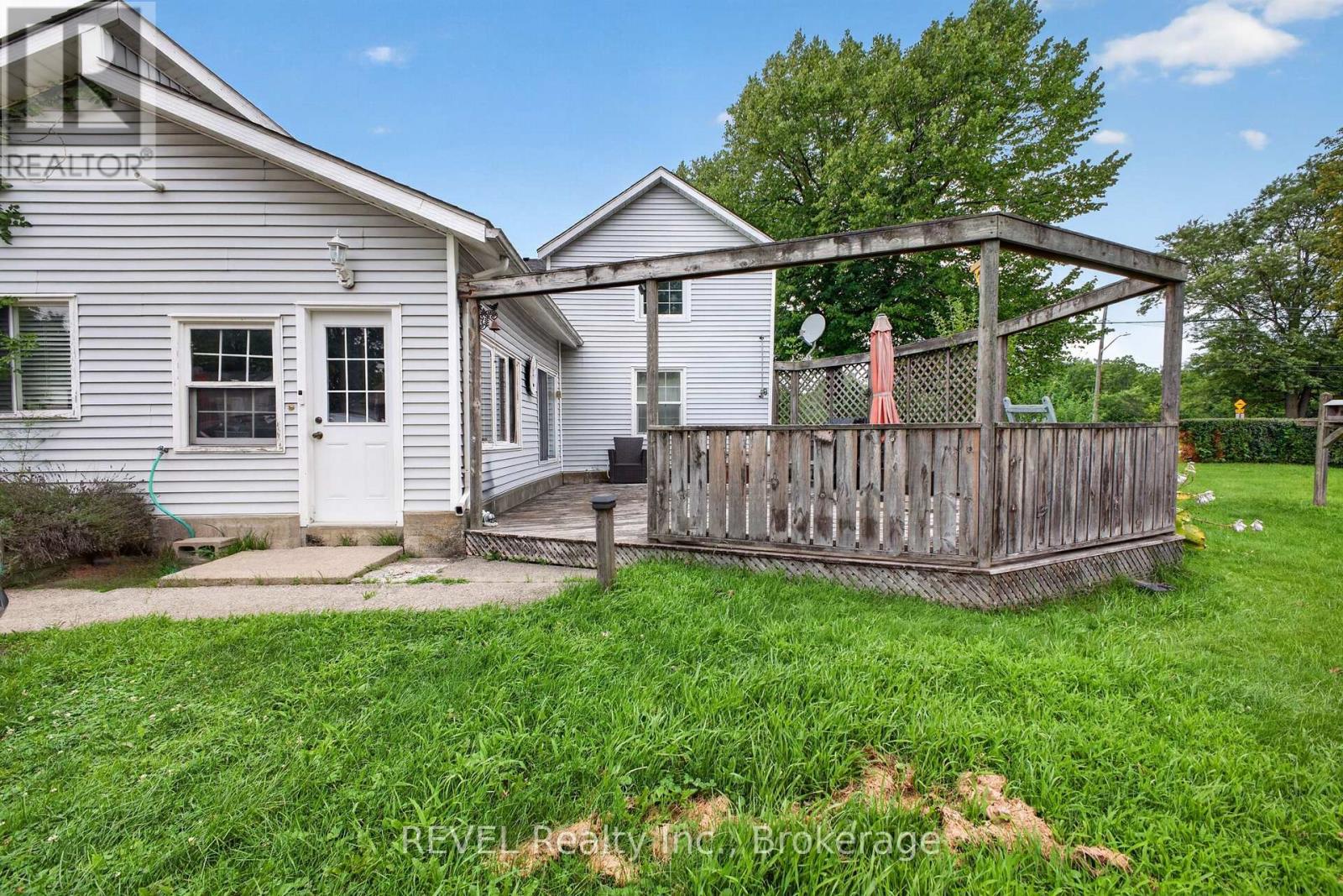 3976 Chippawa Parkway, Niagara Falls, Ontario  L2G 6E3 - Photo 9 - X13680282