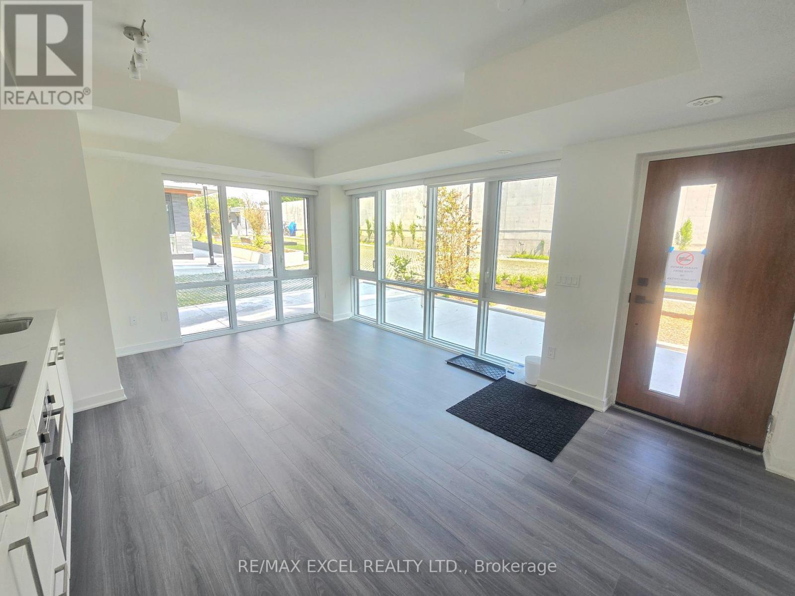 45 - 73 Curlew Drive, Toronto, Ontario  M3A 0B1 - Photo 2 - C13680278