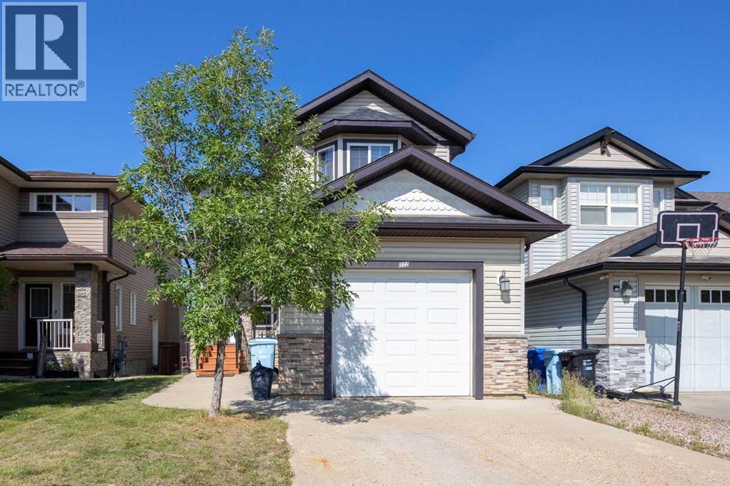 322 Grosbeak Way, Fort McMurray, Alberta