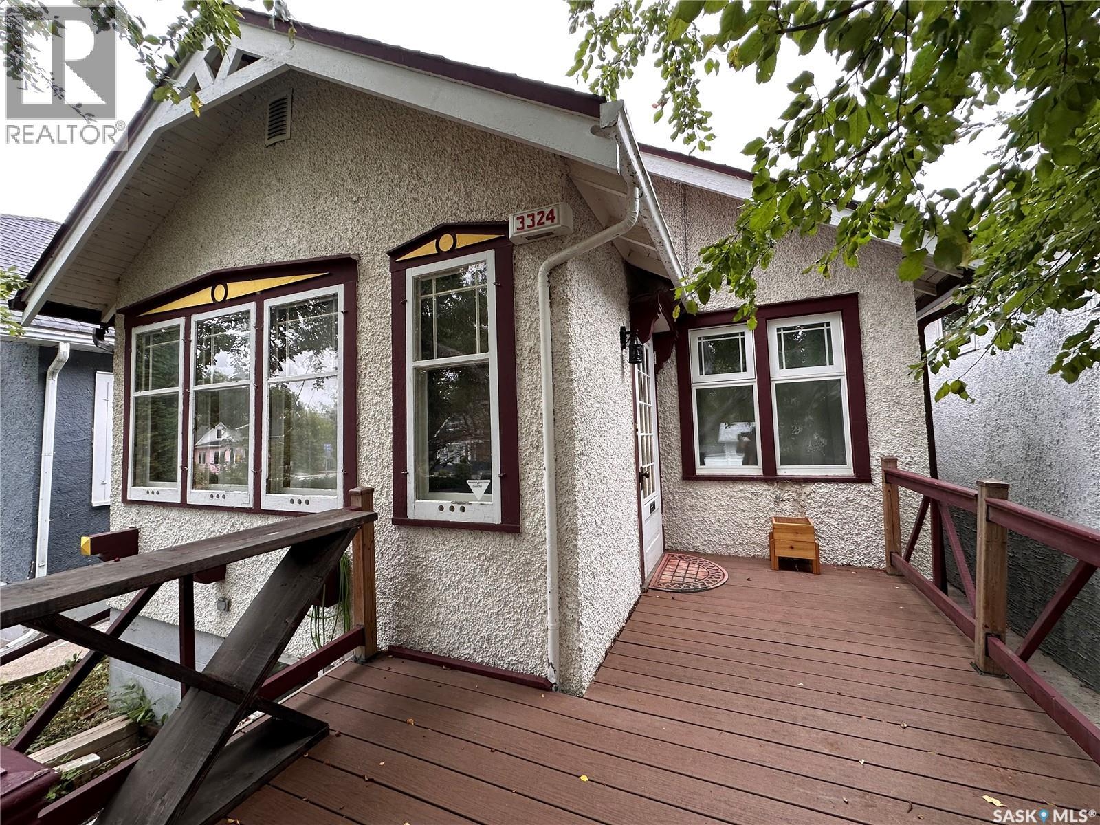 3324 College Avenue, Regina, Saskatchewan  S4T 1W2 - Photo 1 - SK045374