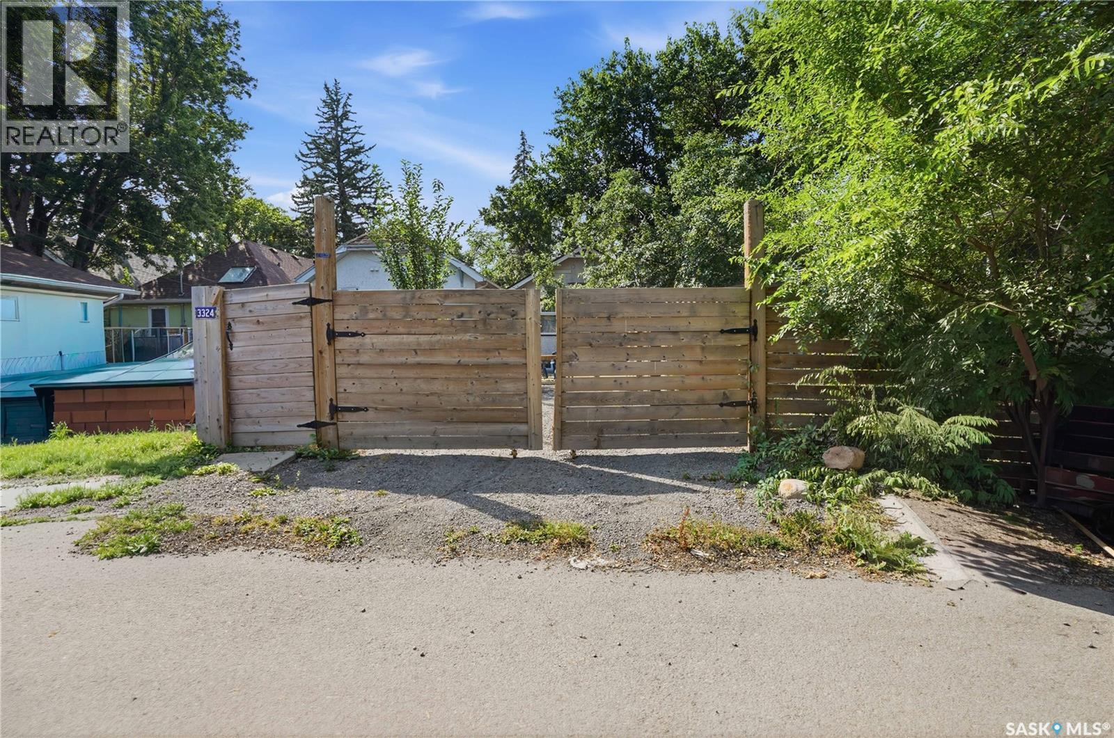 3324 College Avenue, Regina, Saskatchewan  S4T 1W2 - Photo 43 - SK045374