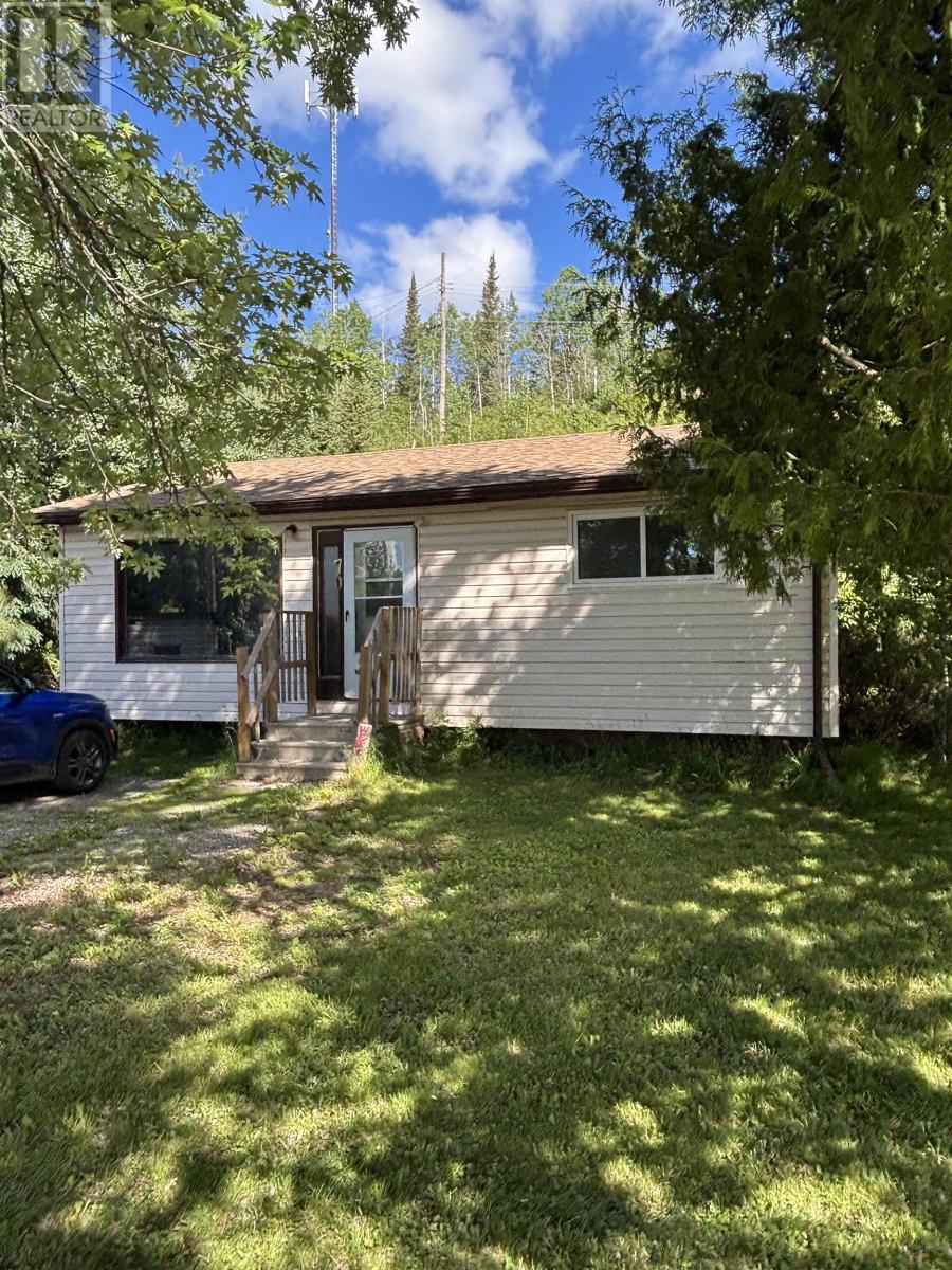 70 Maple Crescent, Atikokan, Ontario  P0T 1C0 - Photo 2 - TB2601619