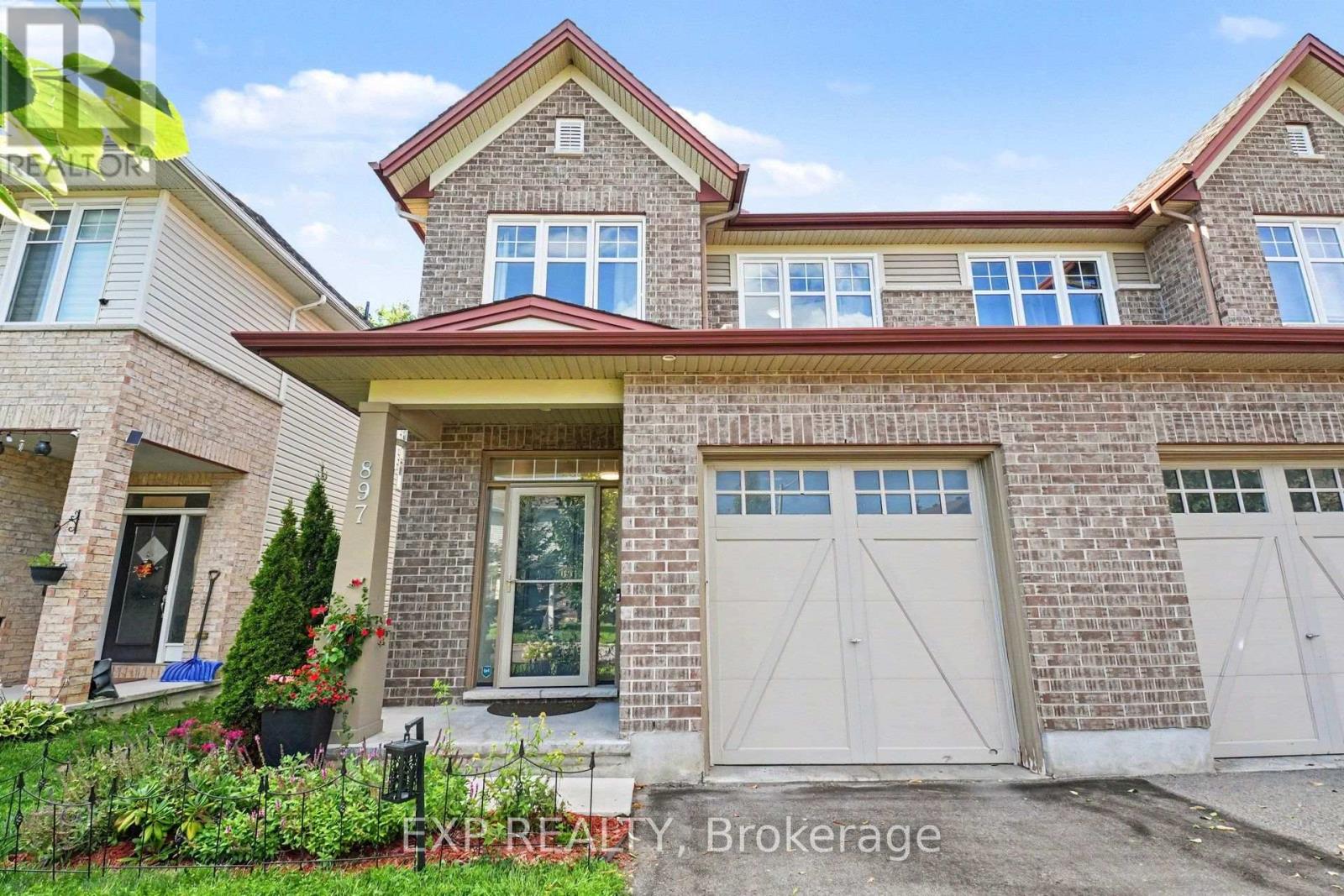 897 BUNCHBERRY WAY, Ottawa, Ontario