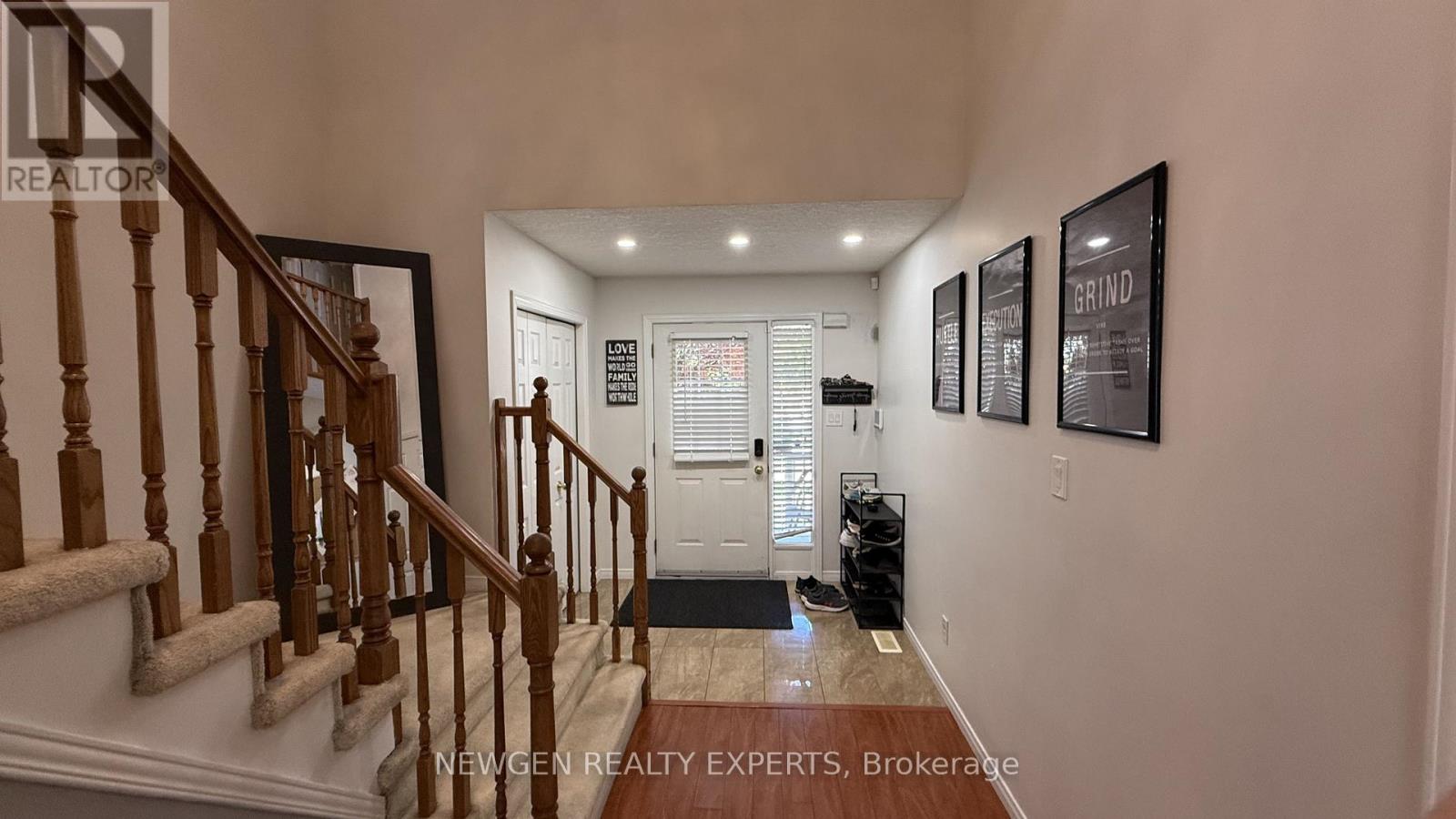 11 Berry Moss Street, Kitchener, Ontario  N2E 3V1 - Photo 5 - X13502034