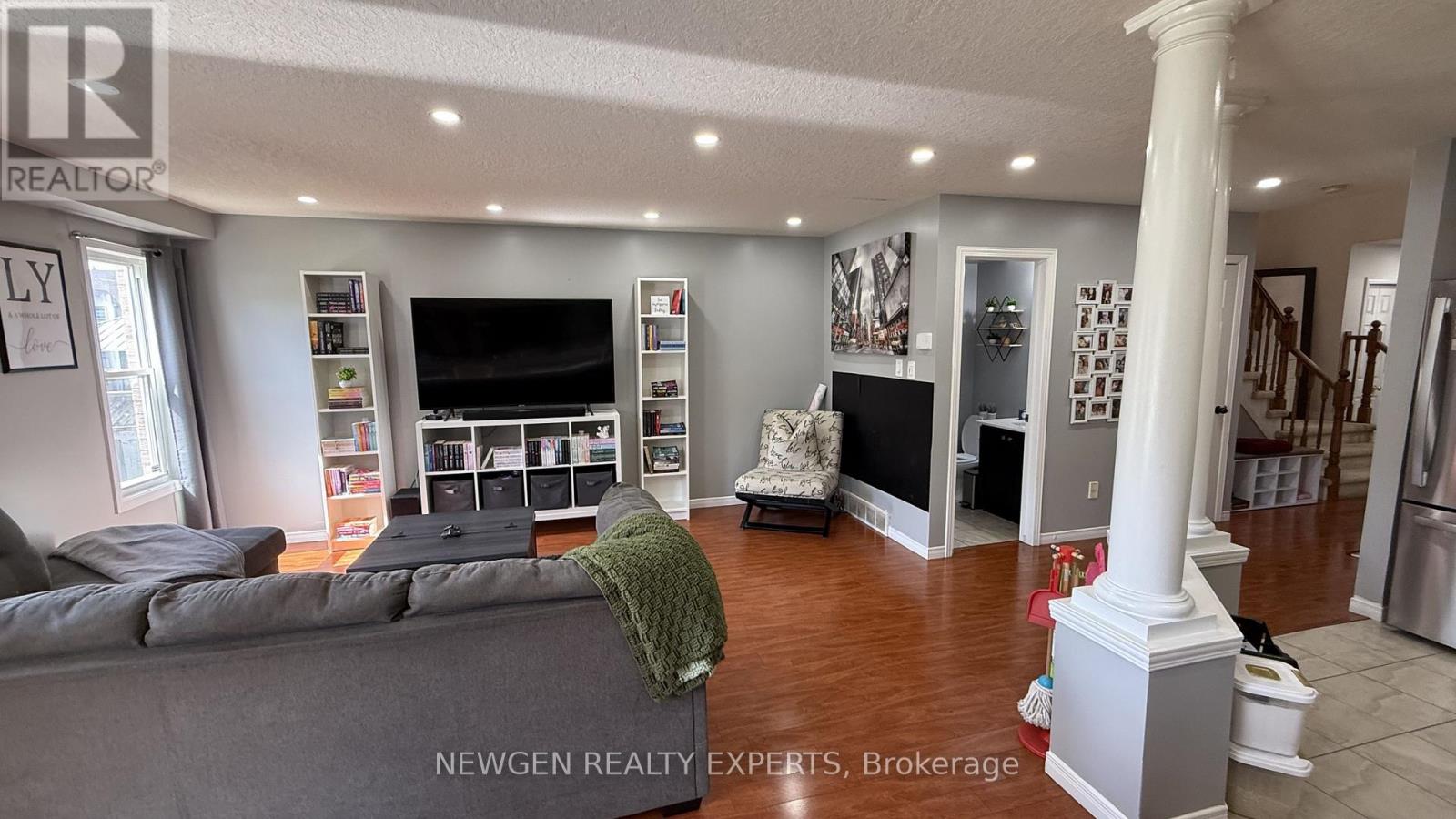 11 Berry Moss Street, Kitchener, Ontario  N2E 3V1 - Photo 7 - X13502034