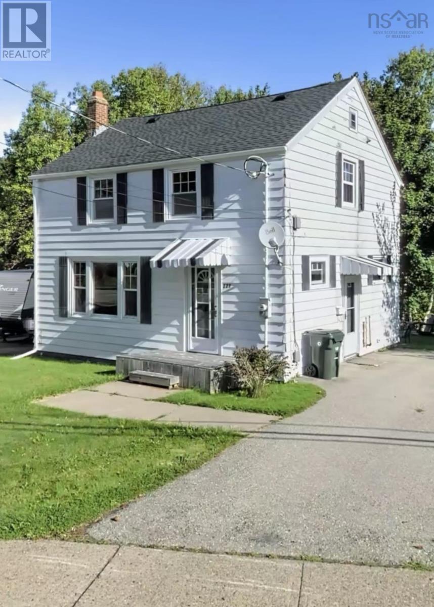 221 Cottage Road, Sydney, Nova Scotia  B1P 2E7 - Photo 1 - 202620323