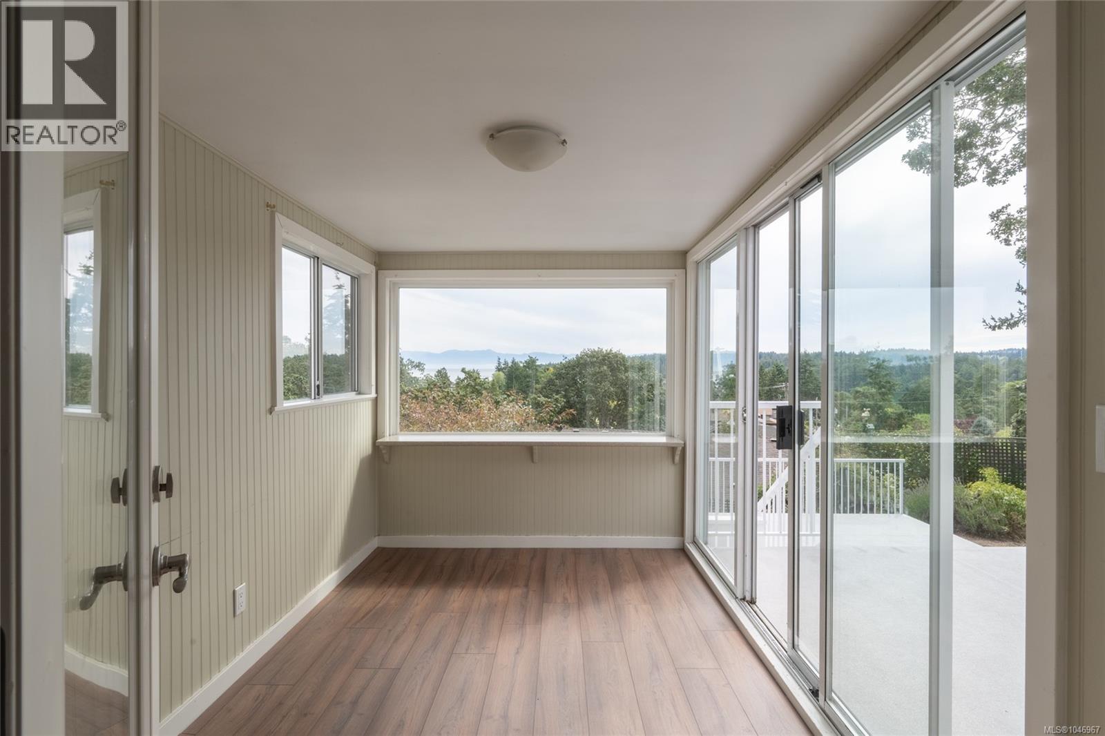 253/255 Heddle Ave, View Royal, British Columbia  V9B 1T9 - Photo 22 - 1046967