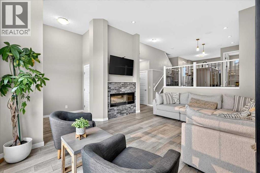 25 Masters Street Se, Calgary, Alberta  T3M 2R5 - Photo 3 - A2337199