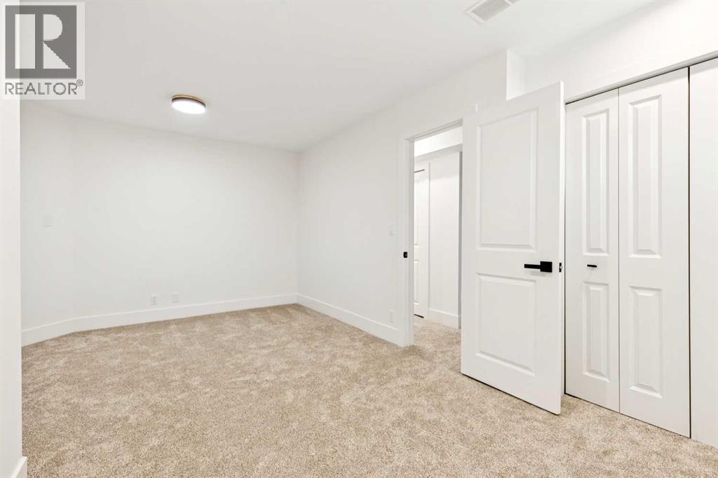 5 Mckenzie Lake Point Se, Calgary, Alberta  T2Z 1L7 - Photo 43 - A2319062