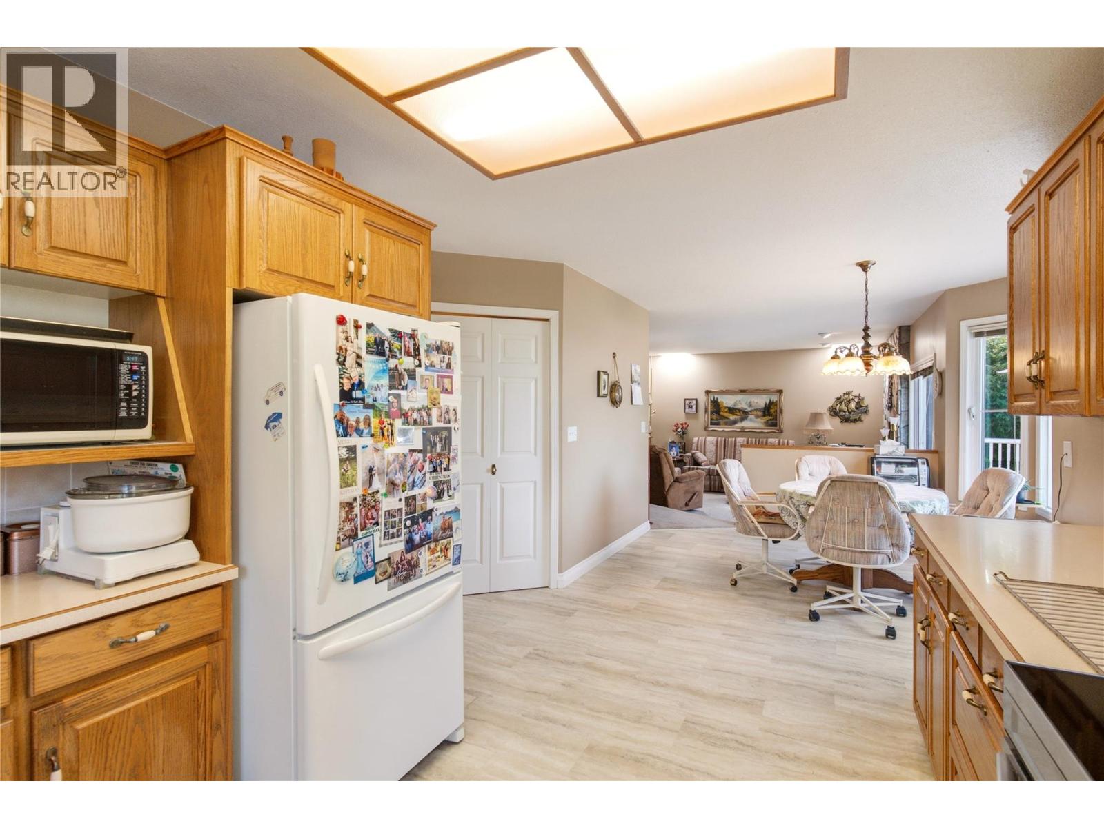 411 Curlew Drive, Kelowna, British Columbia  V1W 4L3 - Photo 12 - 10397424