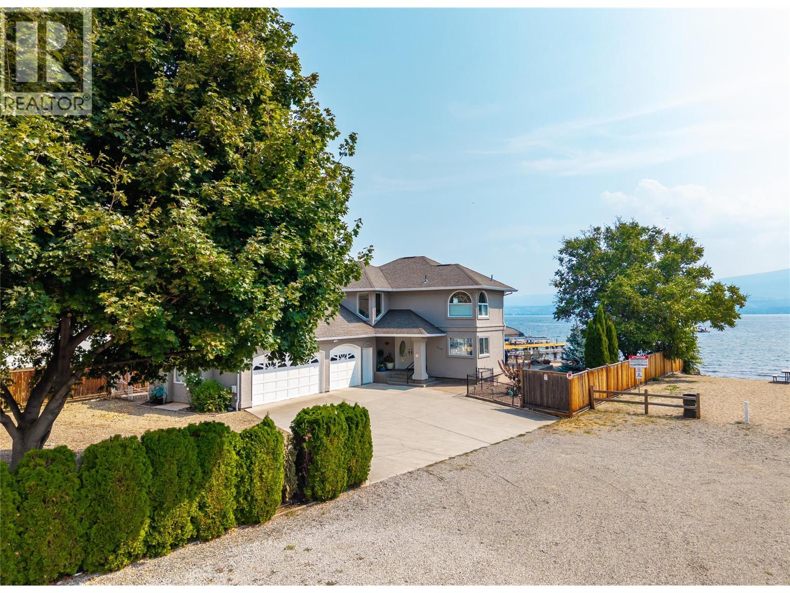 1339 Green Bay Road, West Kelowna, British Columbia  V4T 2B6 - Photo 2 - 10397916