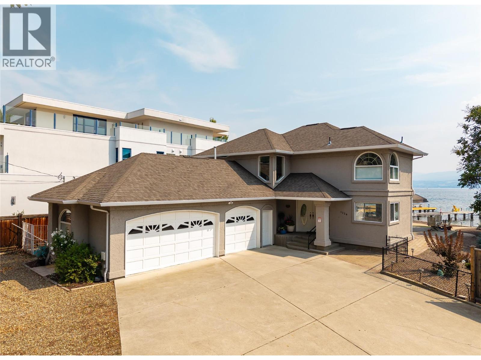 1339 Green Bay Road, West Kelowna, British Columbia