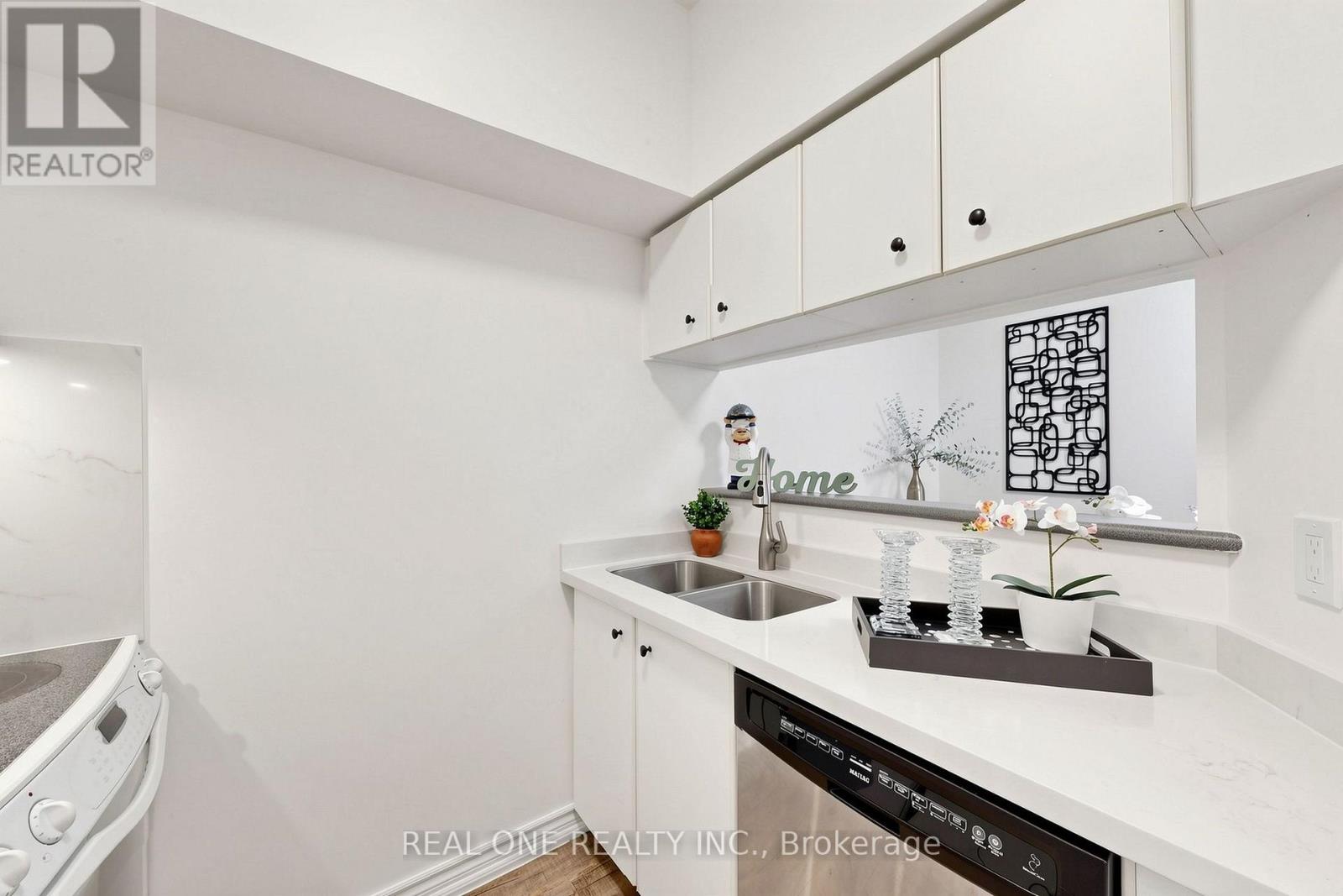 306 - 24 Wellesley Street W, Toronto, Ontario  M4Y 2X6 - Photo 20 - C13680310