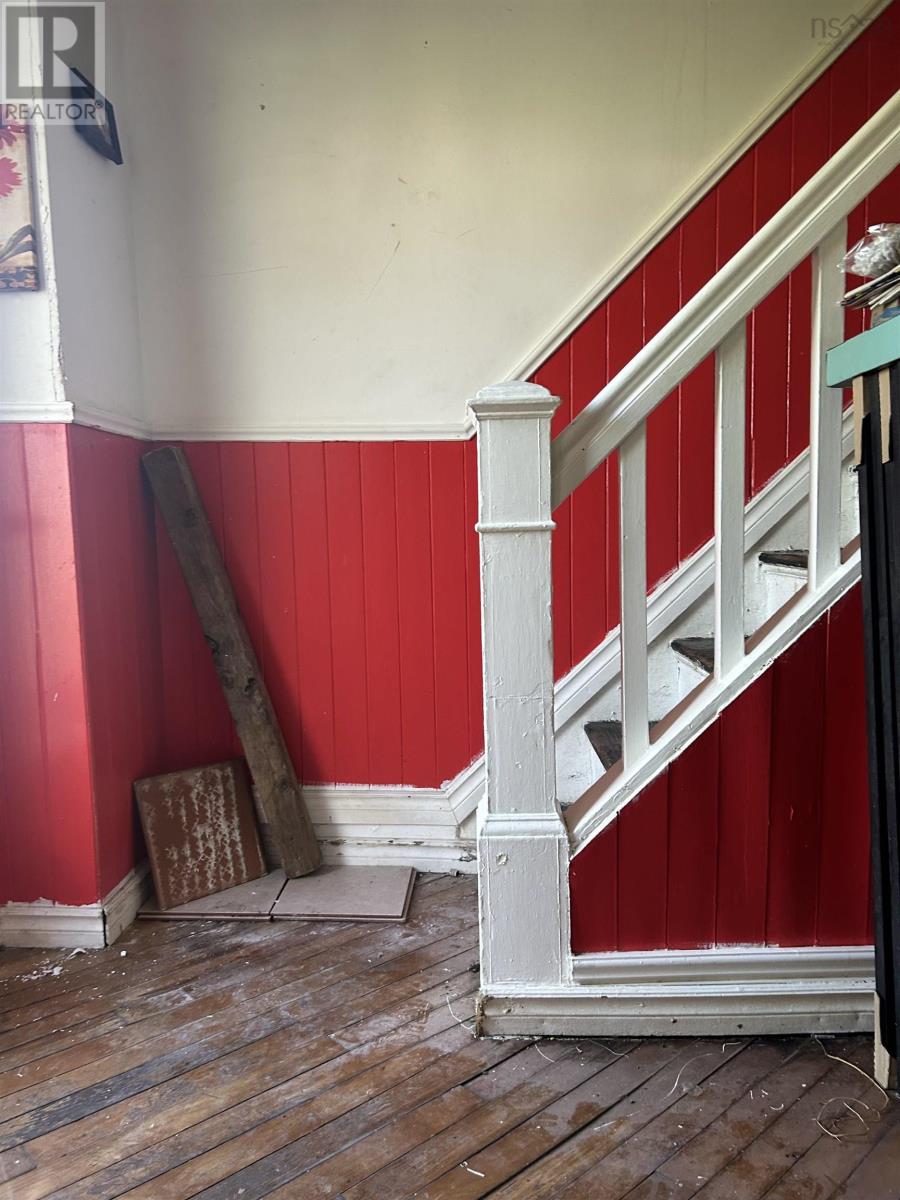 33 Foundry Street, Glace Bay, Nova Scotia  B1A 2X3 - Photo 11 - 202617561