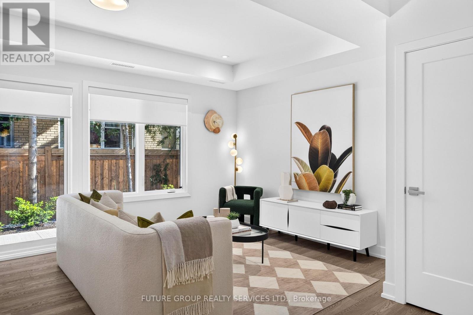 Unit 5 - 103 Cavell Avenue, Toronto, Ontario  M8V 1P5 - Photo 11 - W13680308