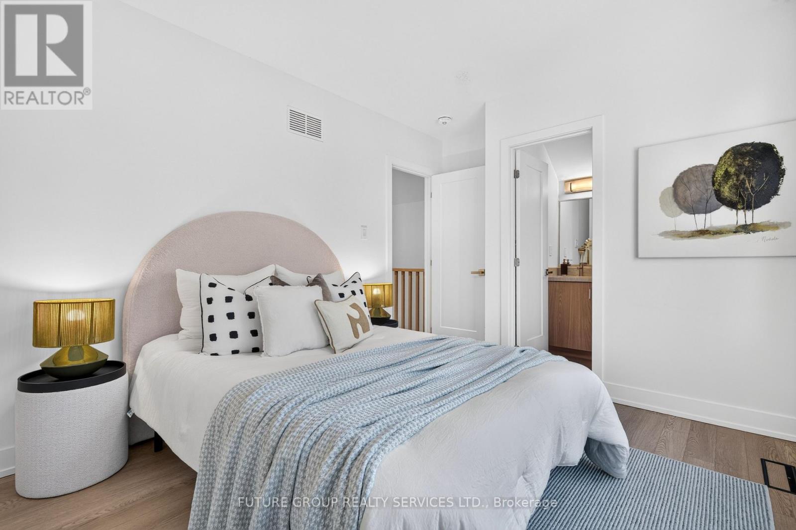 Unit 5 - 103 Cavell Avenue, Toronto, Ontario  M8V 1P5 - Photo 23 - W13680308