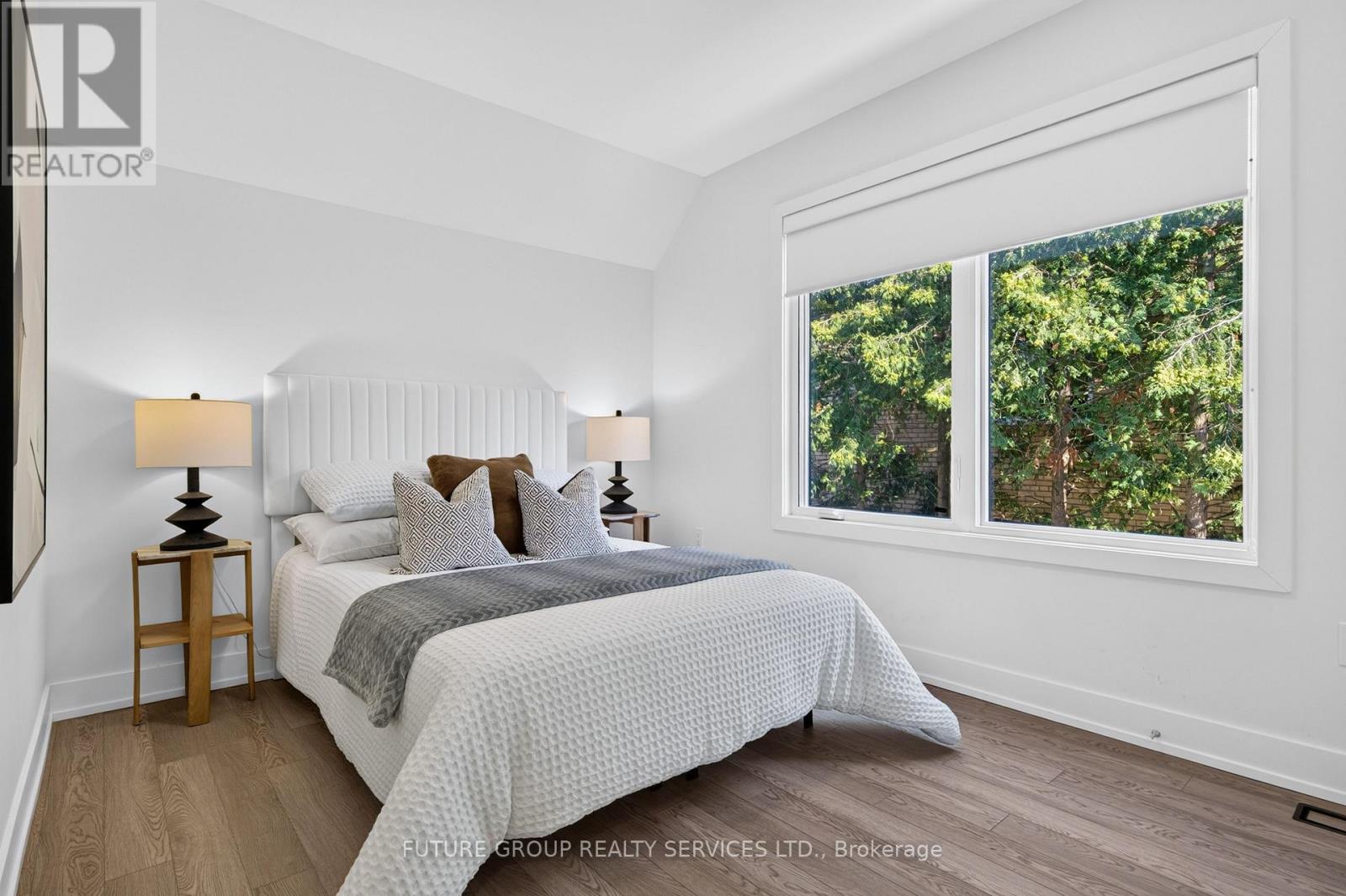 Unit 5 - 103 Cavell Avenue, Toronto, Ontario  M8V 1P5 - Photo 28 - W13680308