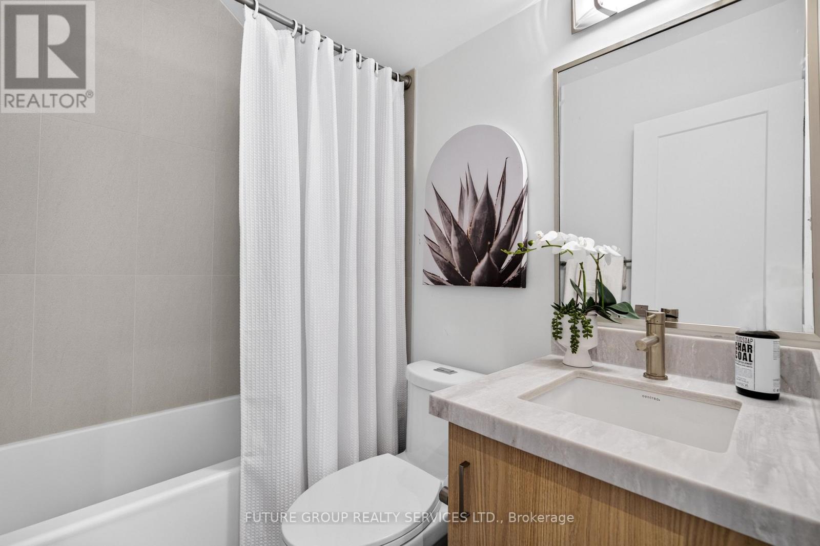 Unit 5 - 103 Cavell Avenue, Toronto, Ontario  M8V 1P5 - Photo 31 - W13680308