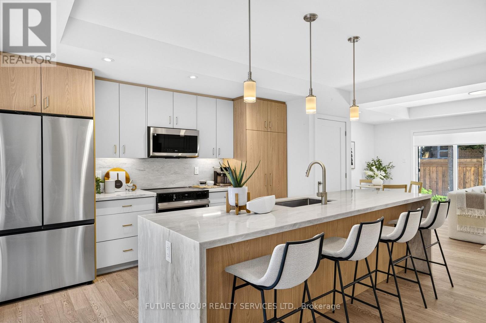 Unit 5 - 103 Cavell Avenue, Toronto, Ontario  M8V 1P5 - Photo 5 - W13680308