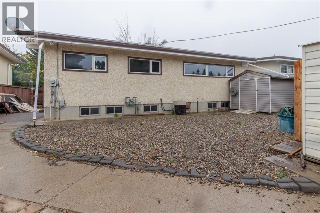 1813 21 Avenue N, Lethbridge, Alberta  T1H 4H3 - Photo 25 - A2337138