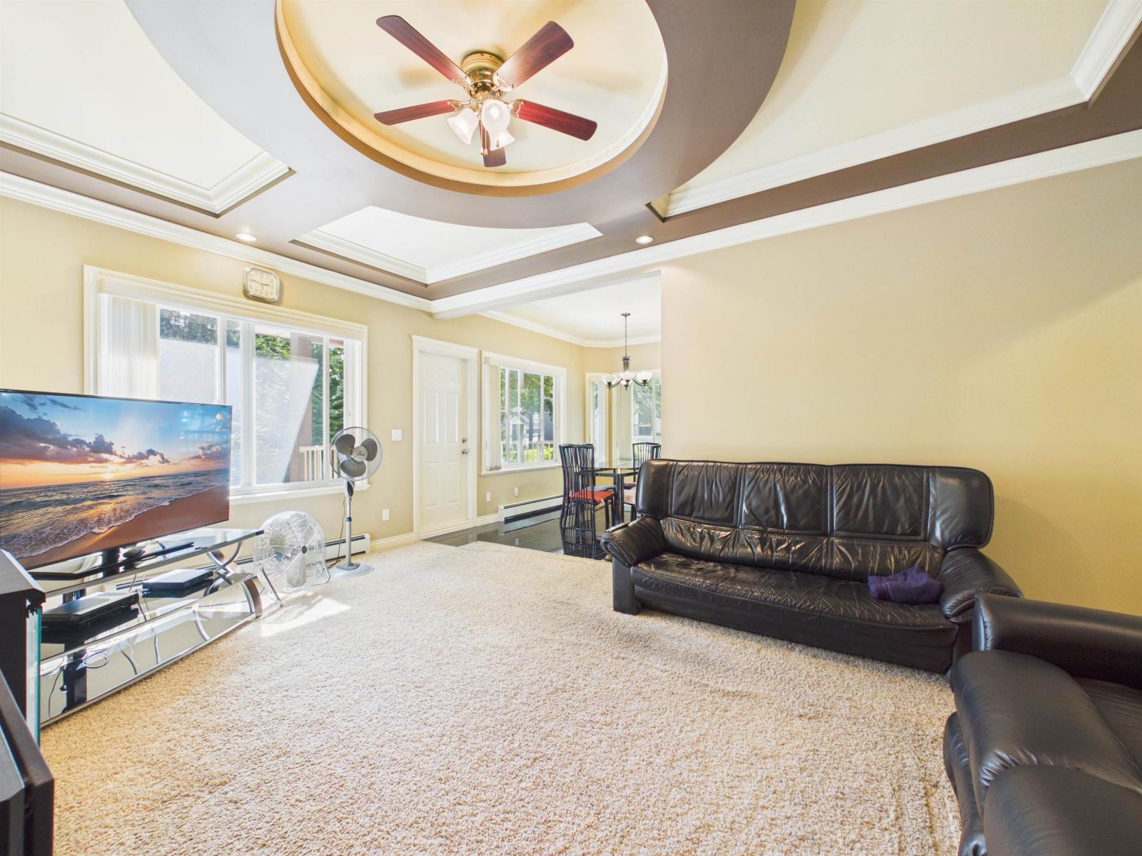 8690 E Tulsy Crescent, Surrey, British Columbia  V3W 7A4 - Photo 19 - R3156073