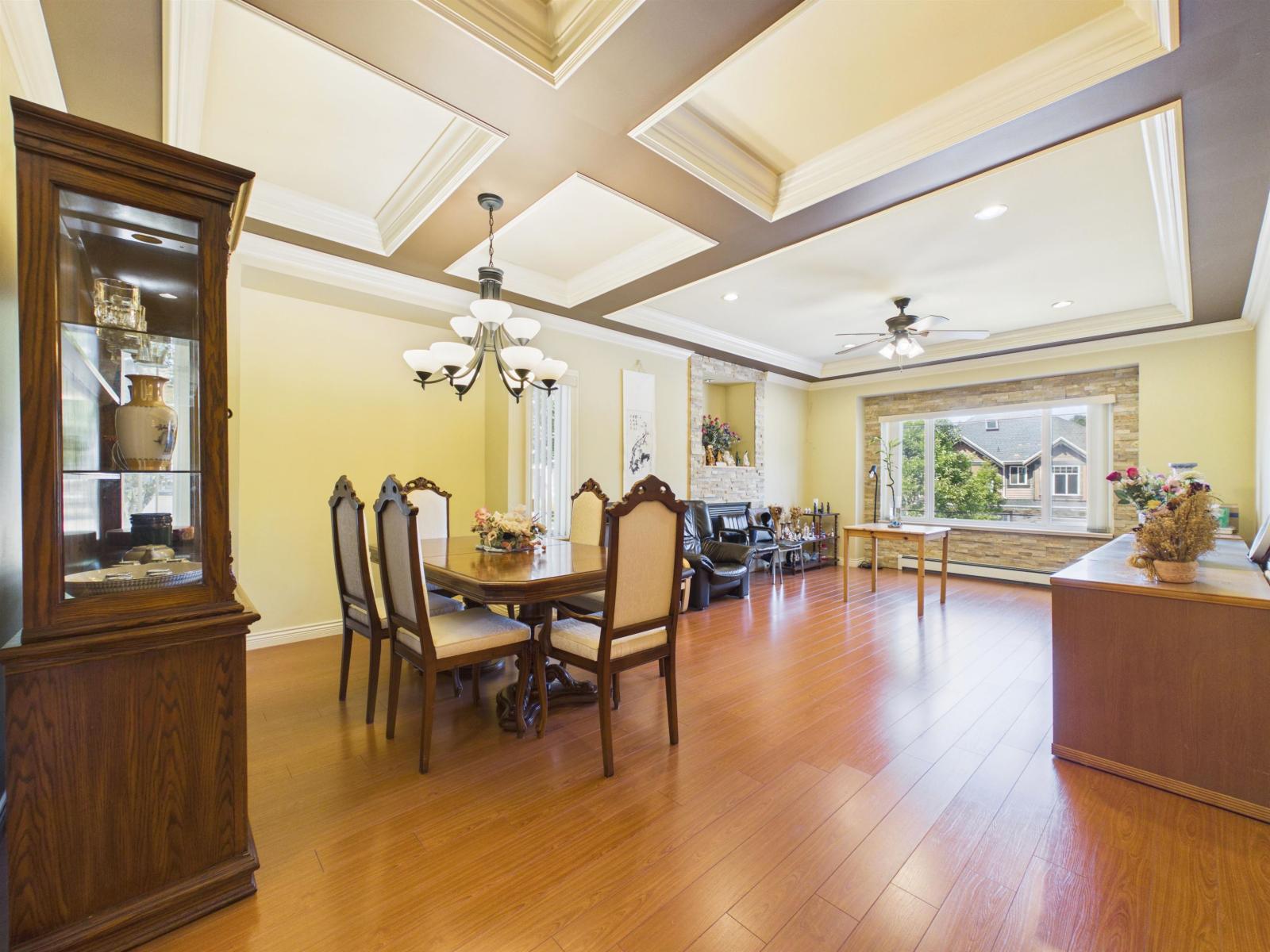 8690 E Tulsy Crescent, Surrey, British Columbia  V3W 7A4 - Photo 8 - R3156073