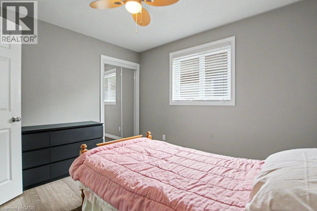 568 Robert Ferrie Drive, Kitchener, Ontario  N2P 2T8 - Photo 25 - 40855795