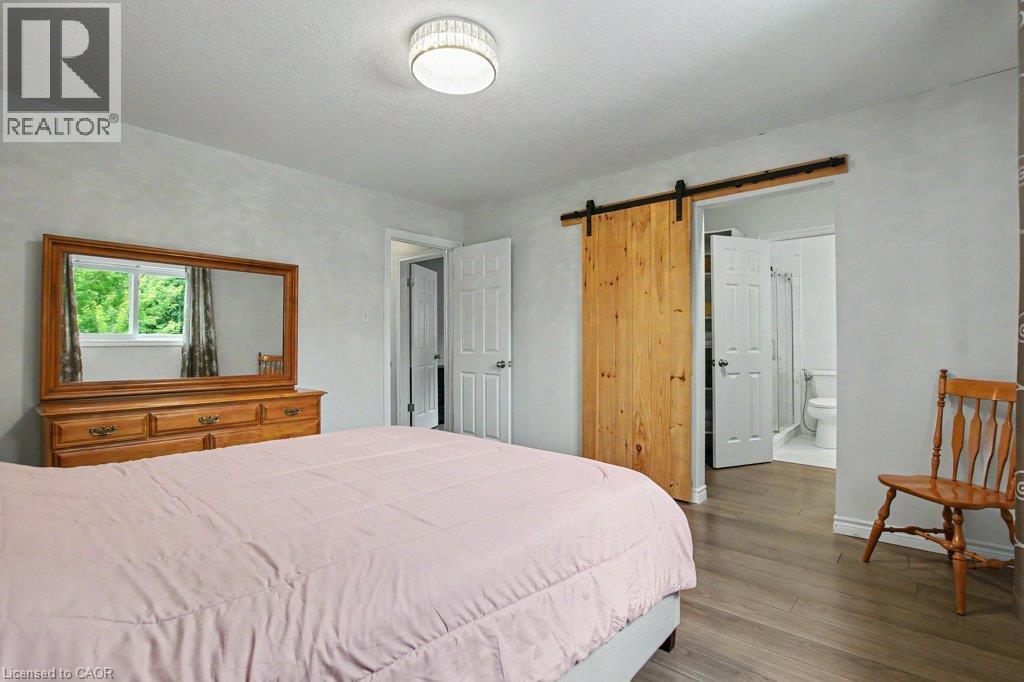568 Robert Ferrie Drive, Kitchener, Ontario  N2P 2T8 - Photo 28 - 40855795