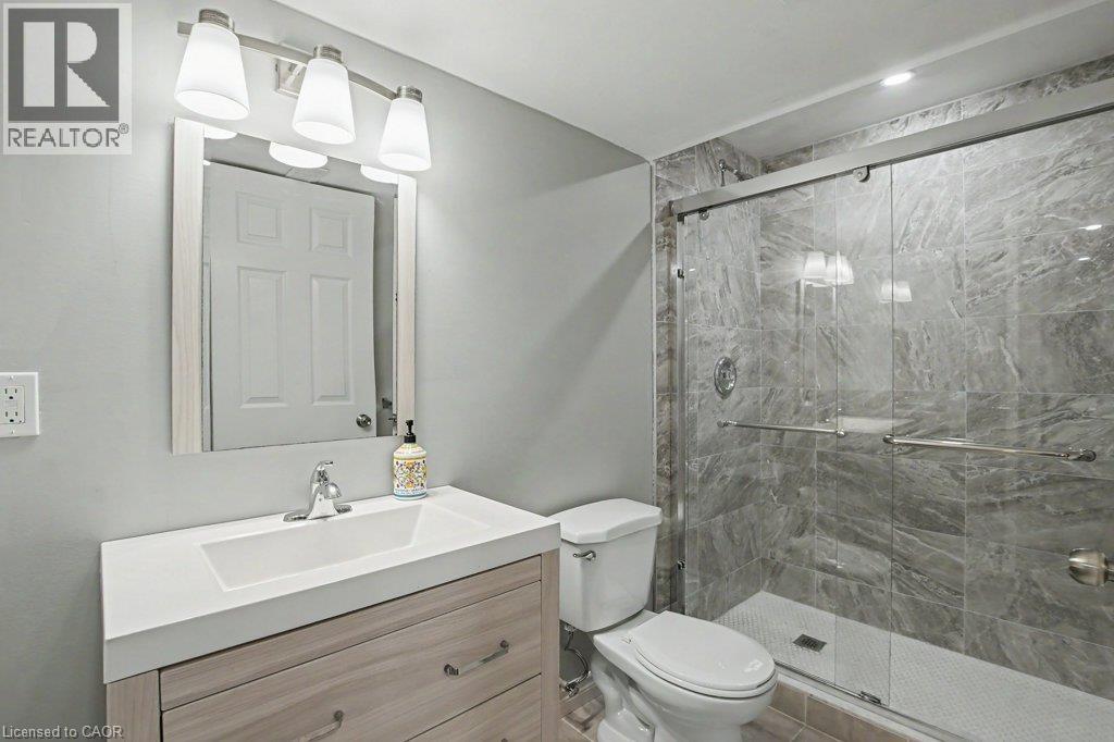 568 Robert Ferrie Drive, Kitchener, Ontario  N2P 2T8 - Photo 31 - 40855795
