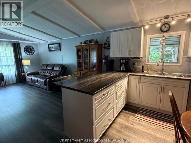 108 Regency Drive, Chatham, Ontario  N7L 5A3 - Photo 3 - 26019908
