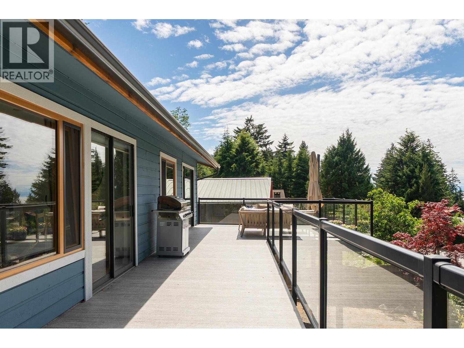 1569 Whitesails Drive, Bowen Island, British Columbia  V0N 1G2 - Photo 3 - R3136221
