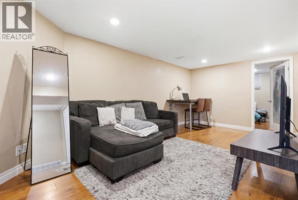 15 Hunter Street Nw, Calgary, Alberta  T2K 2B8 - Photo 29 - A2330026