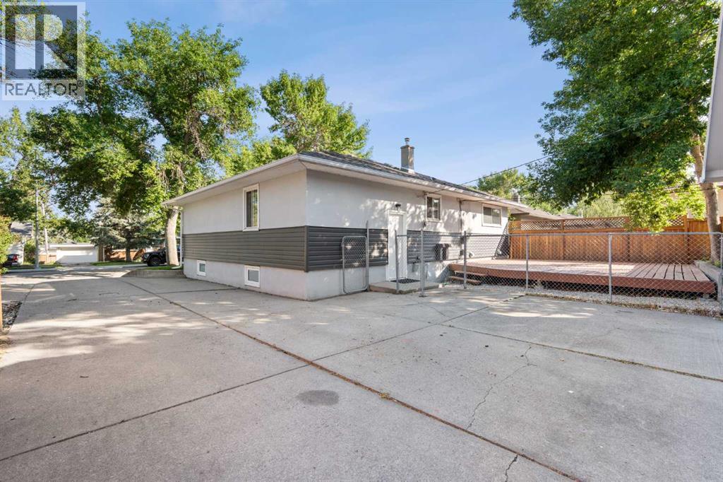15 Hunter Street Nw, Calgary, Alberta  T2K 2B8 - Photo 42 - A2330026
