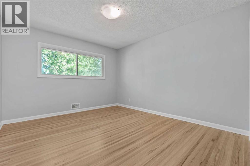 15 Hunter Street Nw, Calgary, Alberta  T2K 2B8 - Photo 24 - A2330026