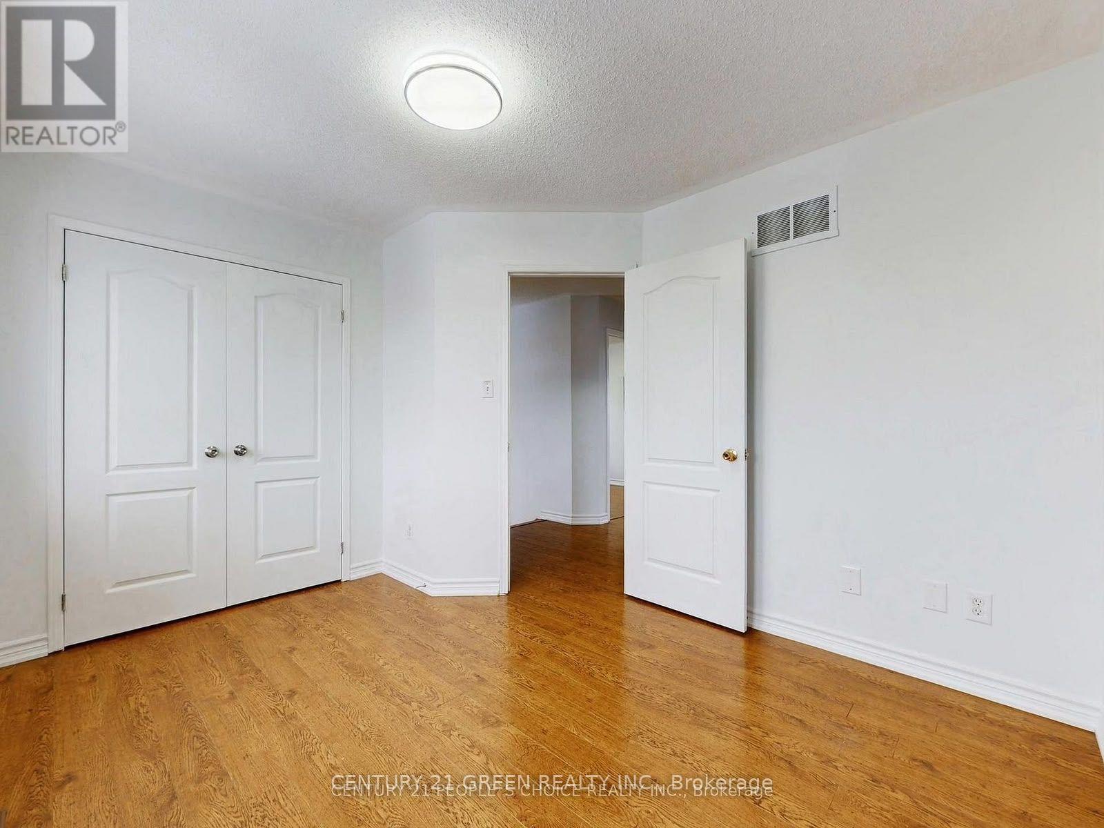 (Upper) - 3253 Bruzan Crescent, Mississauga, Ontario  L5N 8E7 - Photo 12 - W13680324