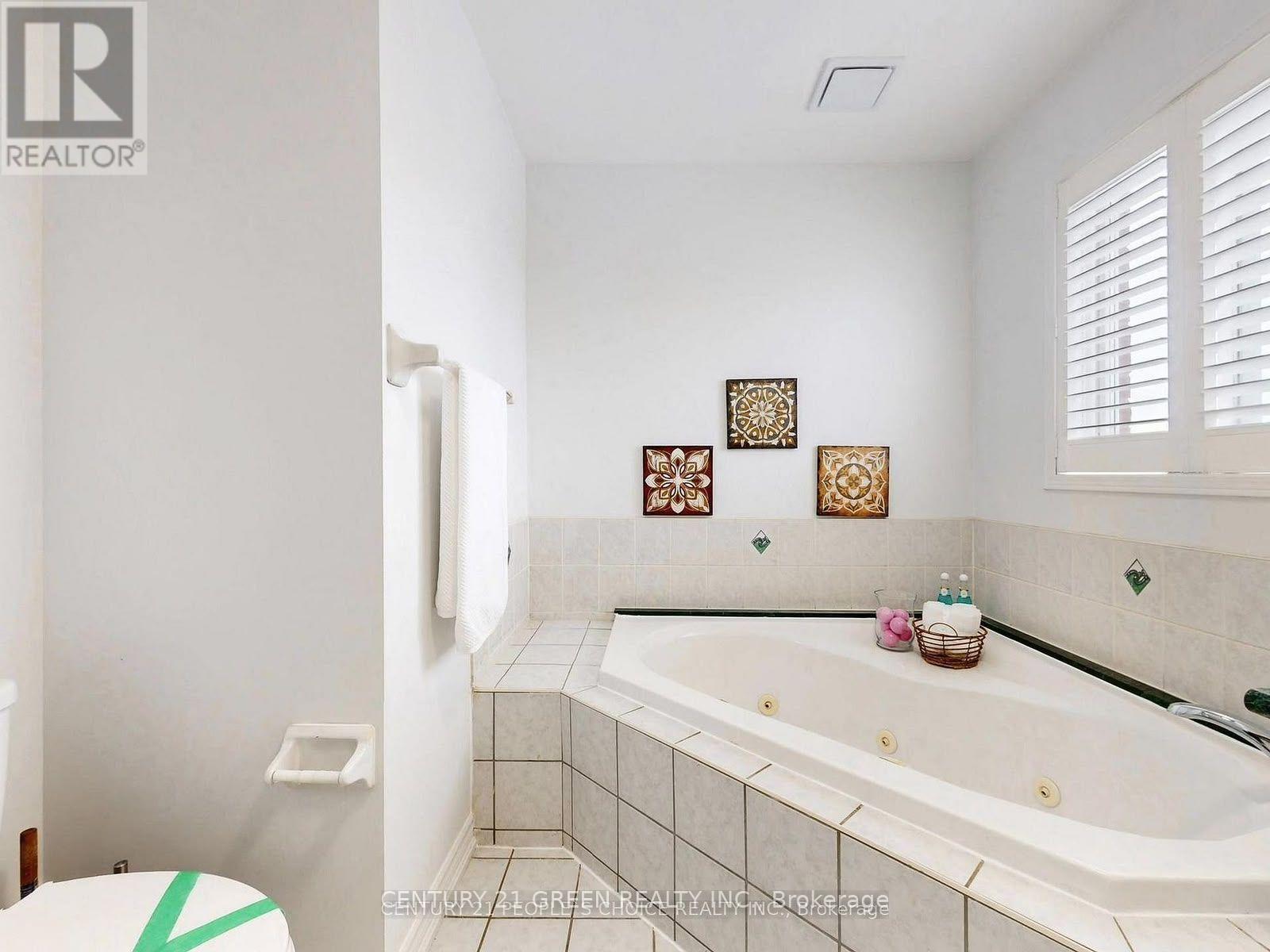 (Upper) - 3253 Bruzan Crescent, Mississauga, Ontario  L5N 8E7 - Photo 15 - W13680324