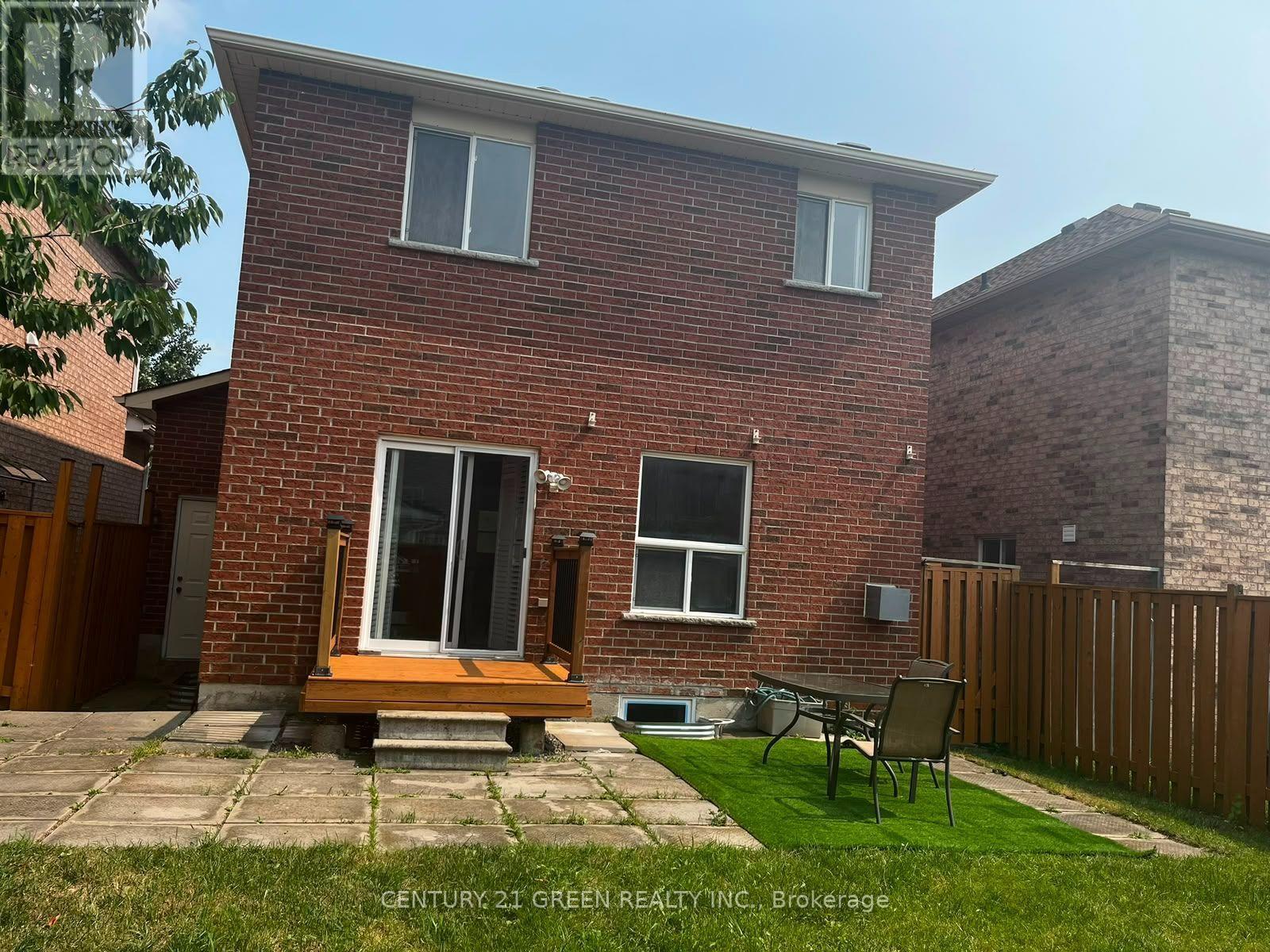 (Upper) - 3253 Bruzan Crescent, Mississauga, Ontario  L5N 8E7 - Photo 2 - W13680324