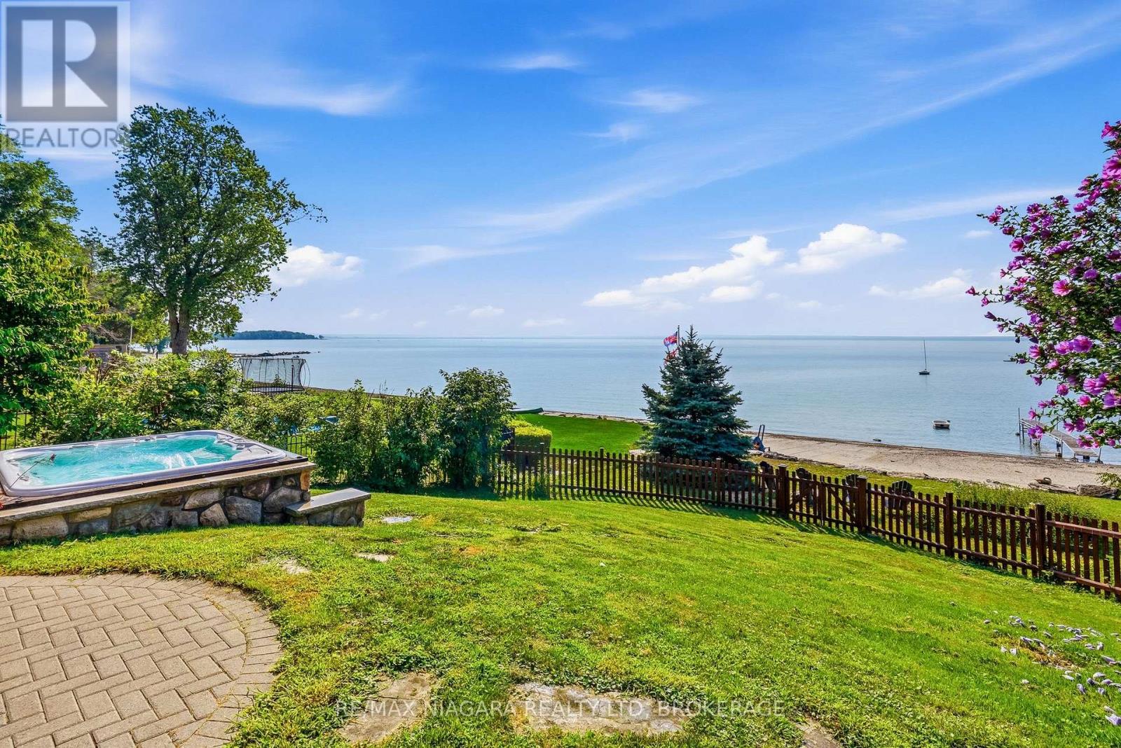 3585 Yacht Harbour Road, Fort Erie, Ontario  L0S 1N0 - Photo 46 - X12949060