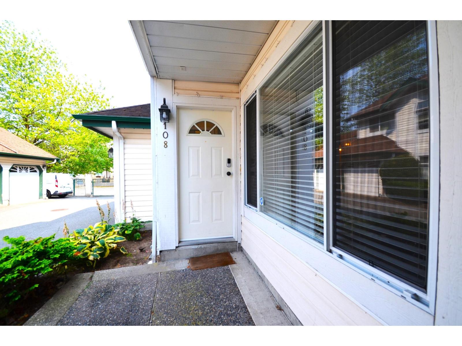 108 10308 155a Street, Surrey, British Columbia  V3R 4K5 - Photo 5 - R3155800