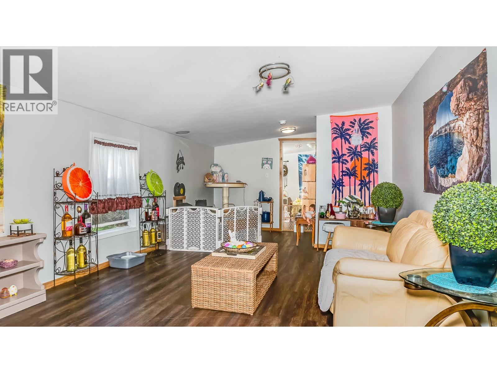 5702 Bertha Road, Kitchener, British Columbia  V0B 1W1 - Photo 12 - 10384728