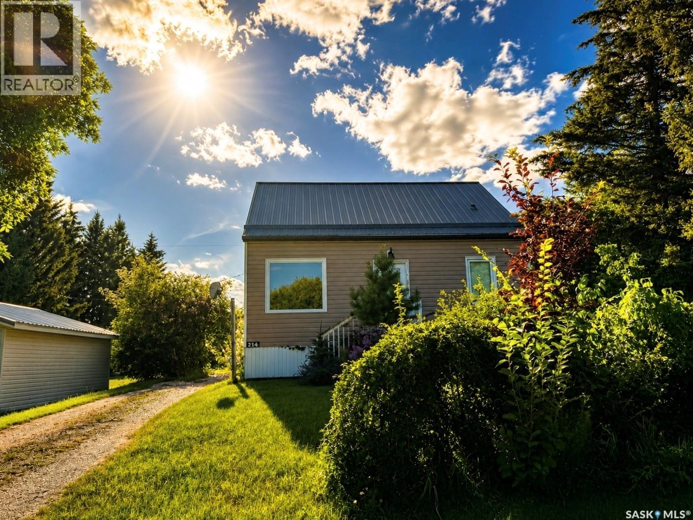 214 Bates Street, Earl Grey, Saskatchewan  S0G 0J5 - Photo 1 - SK045477