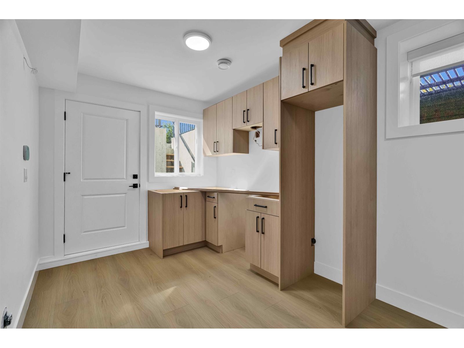 2045 168 Street, Surrey, British Columbia  V3Z 1H1 - Photo 29 - R3154873