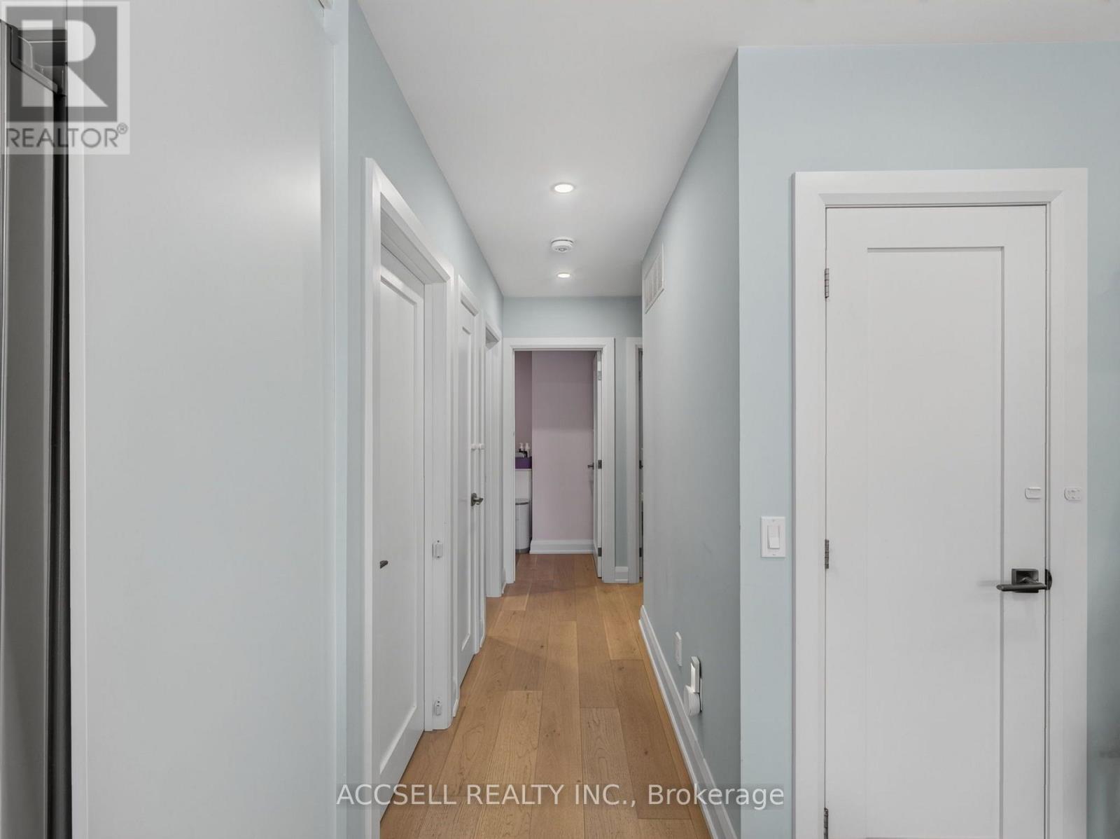 10 Sylla Avenue, Toronto, Ontario  M1R 4W7 - Photo 24 - E13674136