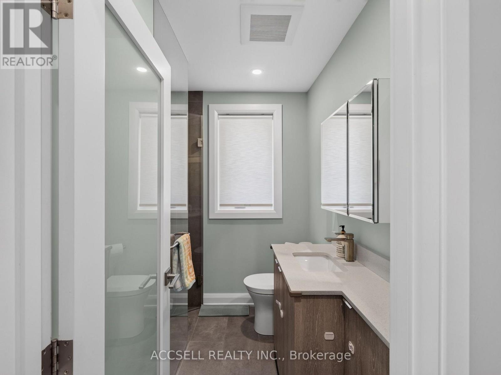 10 Sylla Avenue, Toronto, Ontario  M1R 4W7 - Photo 23 - E13674136