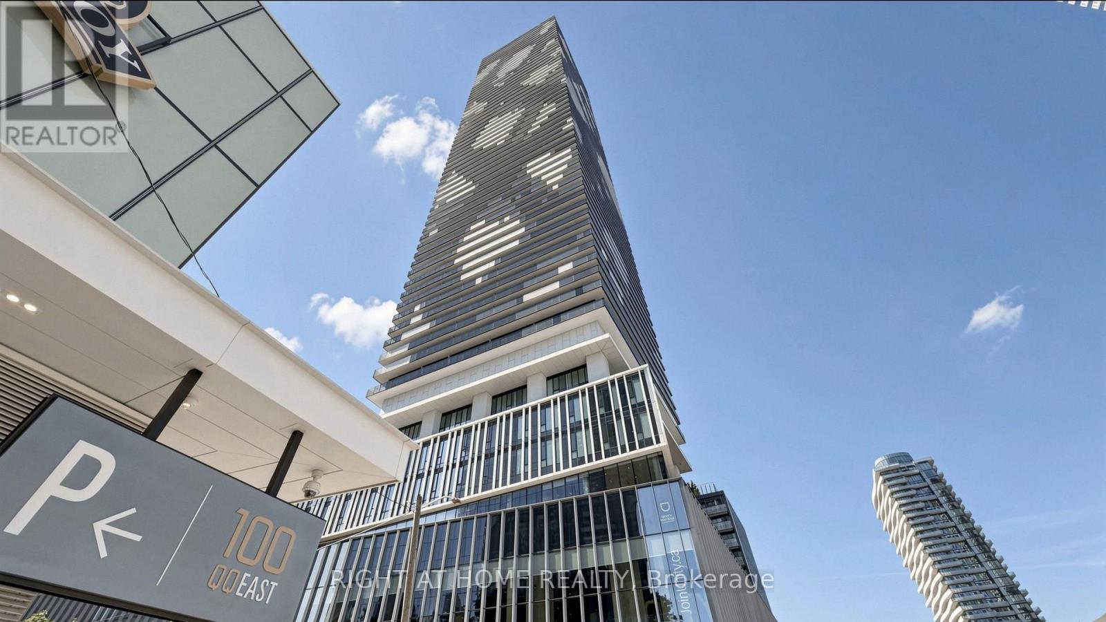 3016 - 138 Downes Street, Toronto, Ontario  M5E 0E4 - Photo 2 - C13680346