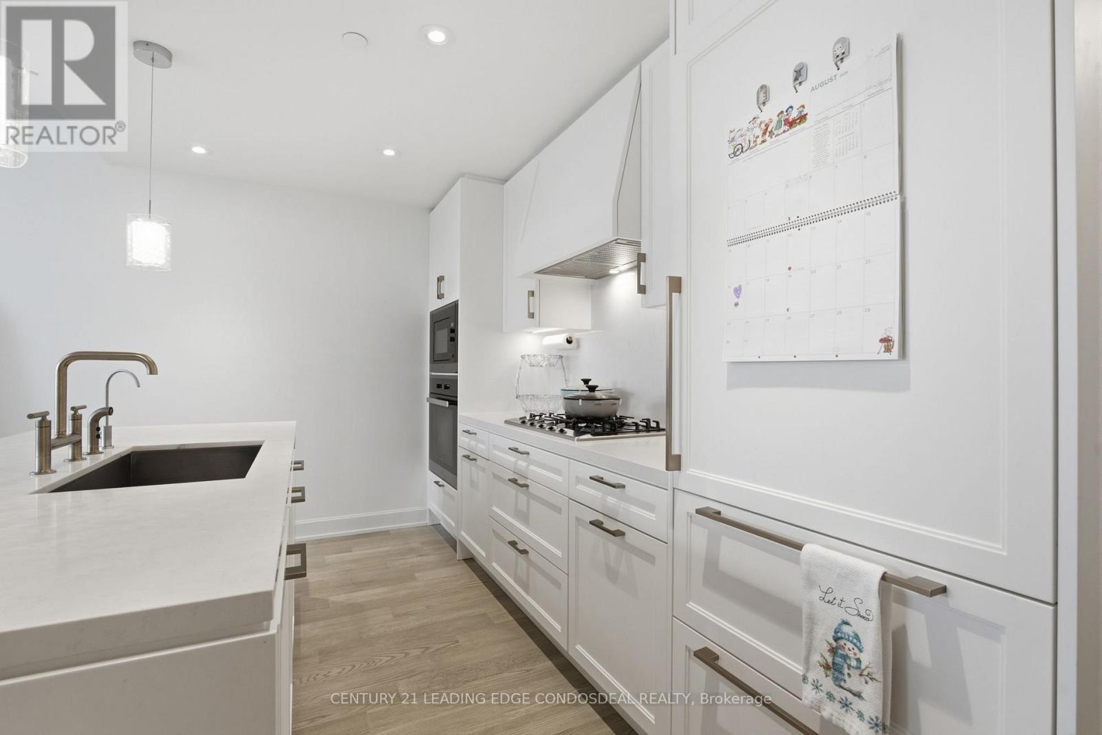 503 - 1 Strathgowan Avenue, Toronto, Ontario  M4N 0B3 - Photo 11 - C13680348