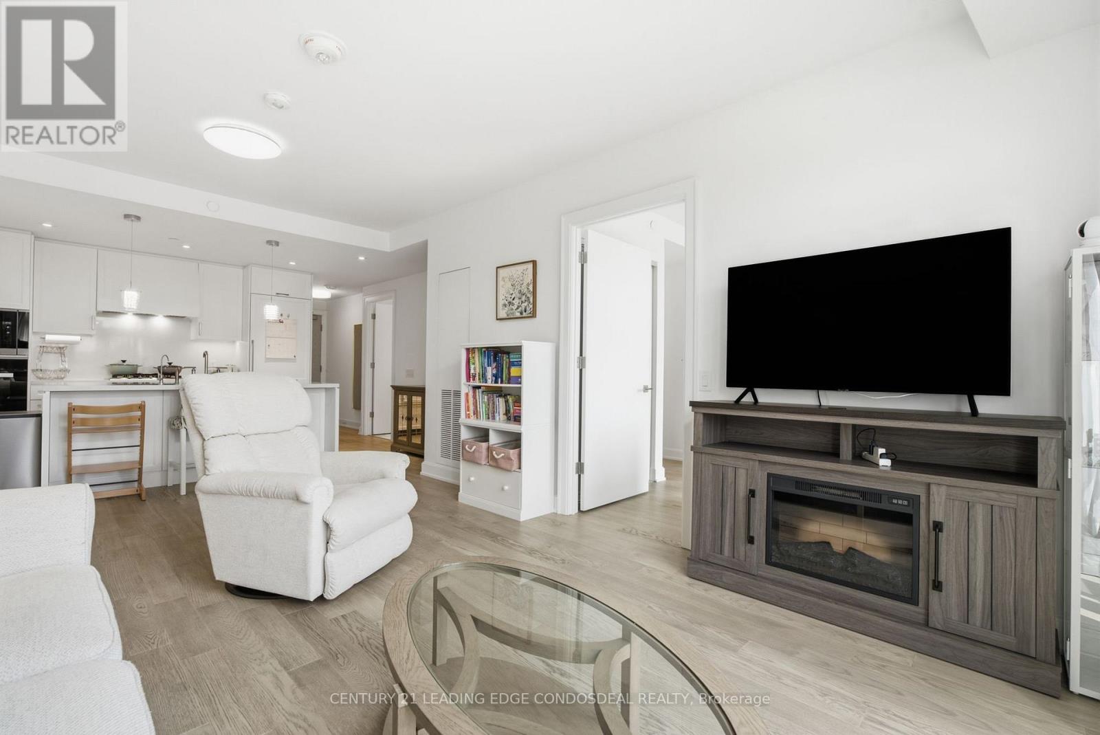 503 - 1 Strathgowan Avenue, Toronto, Ontario  M4N 0B3 - Photo 18 - C13680348