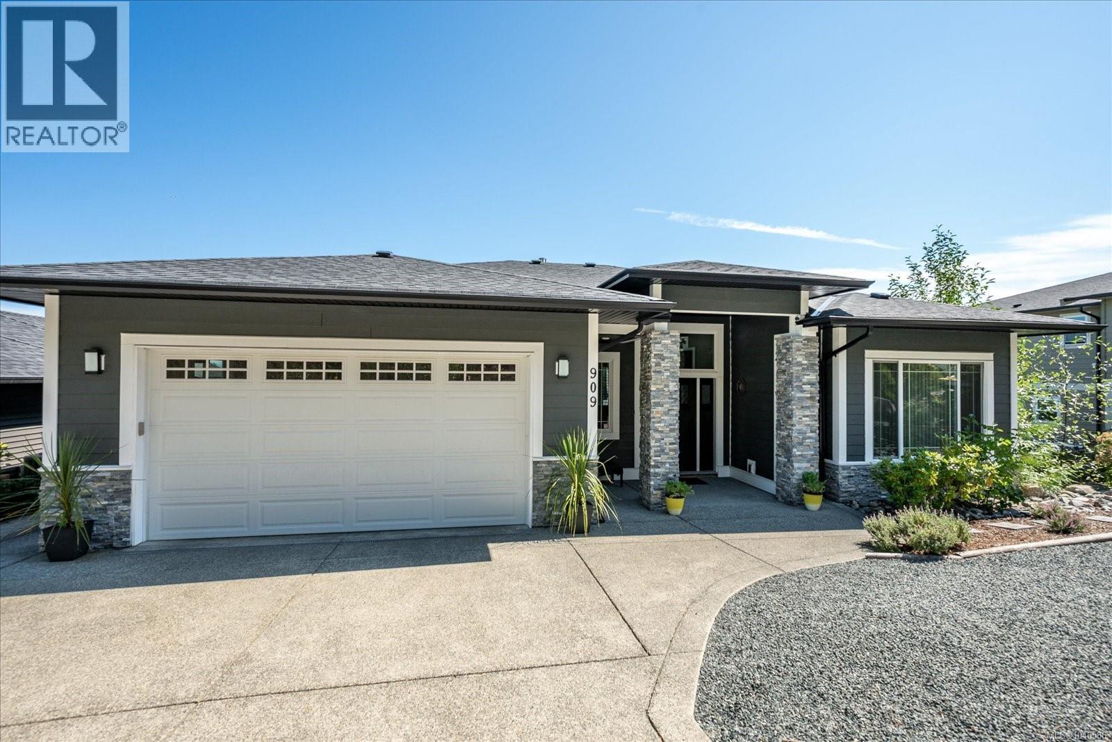 909 Hanington Rd, Ladysmith, British Columbia  V0G 0A4 - Photo 47 - 1046586
