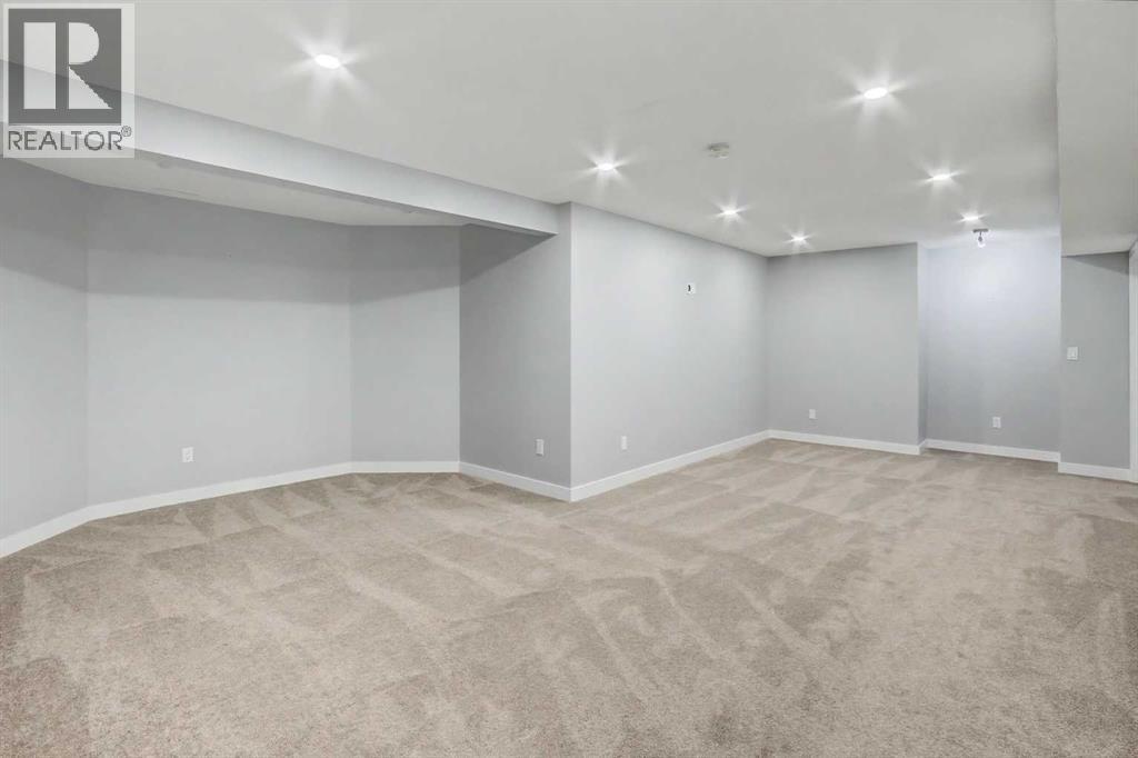 61 Wood Valley Road SW, Calgary, Alberta  T2W 5Y6 - Photo 31 - A2336262