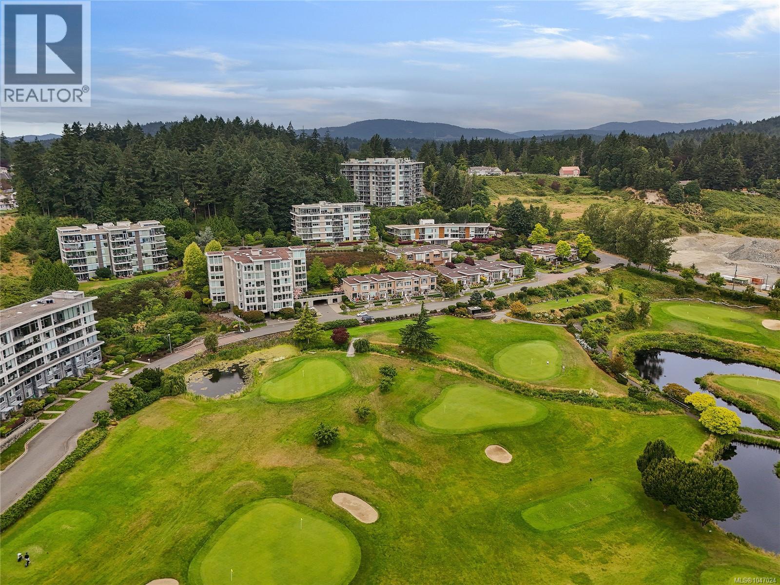 506 5388 Hill Rise Terr, Saanich, British Columbia  V8Y 3K3 - Photo 68 - 1047024